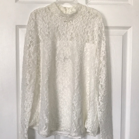 Abercrombie & Fitch Lace Top - Picture 1 of 4